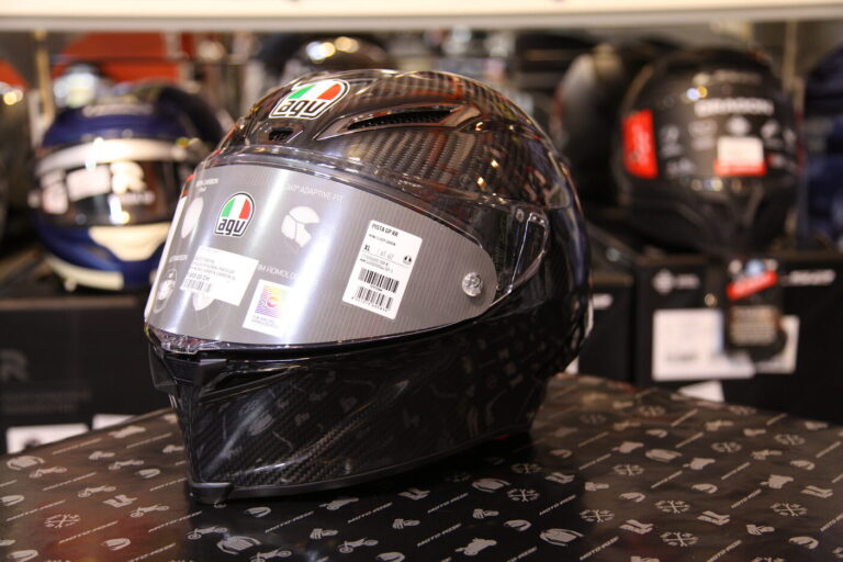 AGV_PISTA GP RR_Fibre_1