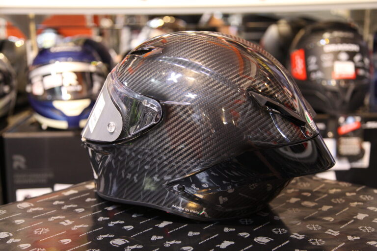 AGV_PISTA GP RR_Fibre_4