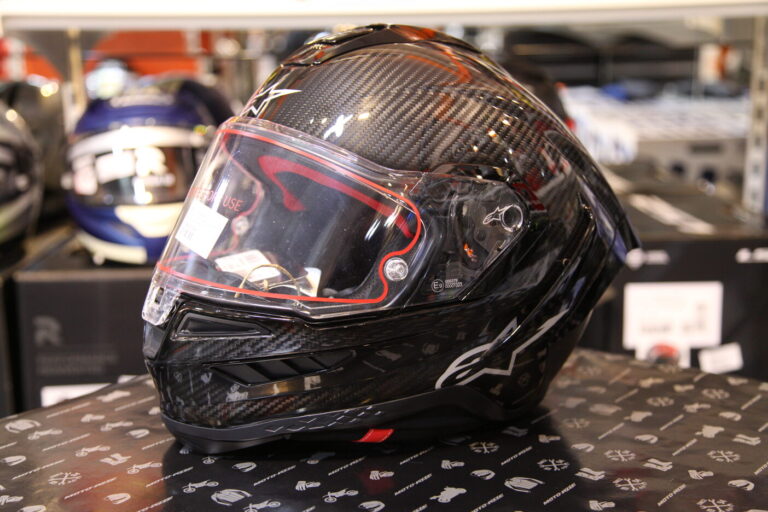 Alpinestars_Supertech R10_Fibre_1