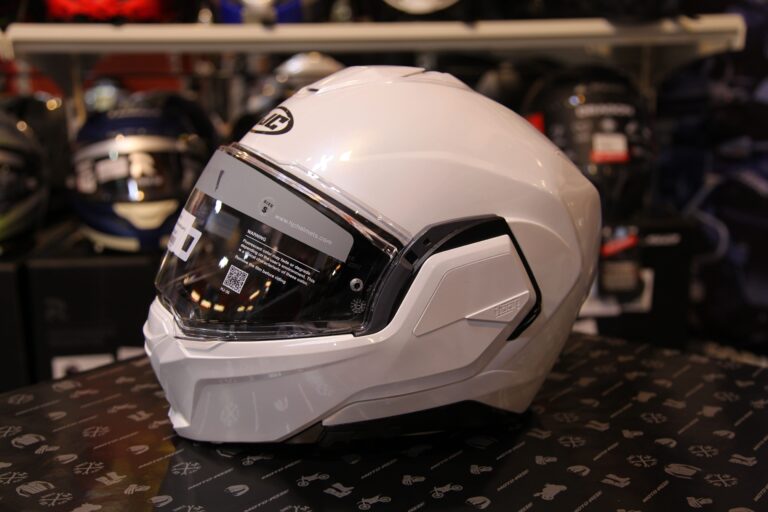 HJC_i100_Thermoplastique_4